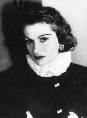 "Chanel, age 56, photographed by George Hoyningen-Heune, 1939 (copyright Horst/ Courtesy Staley-Wise Gallery)."  Source: Newyorksocialdiary.com